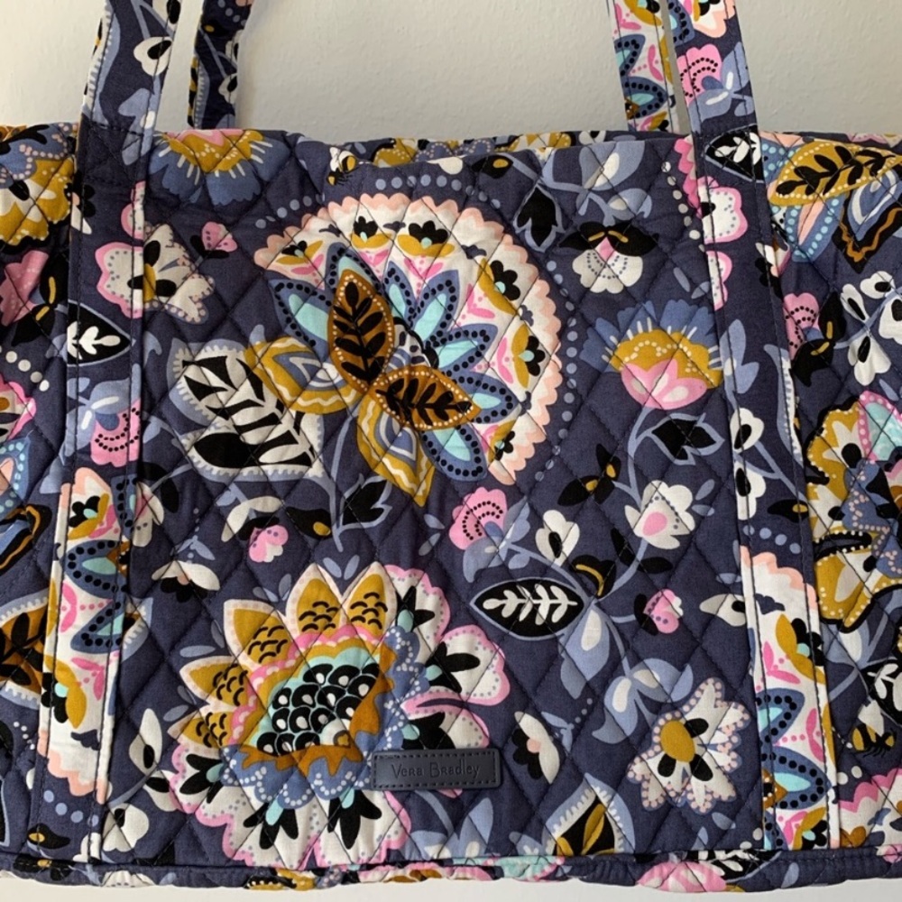 NWT Vera Bradley Large Duffel charmont meadow - Picture 2 of 7